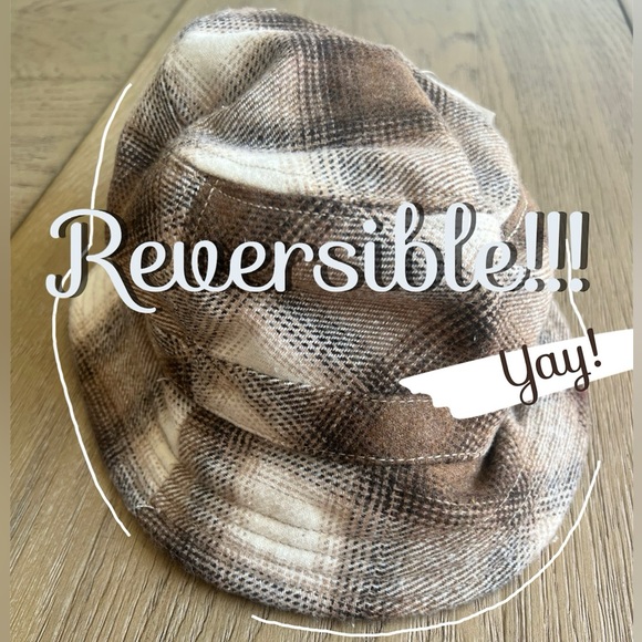 American Eagle plaid & khaki reversible bucket hat for men or women. Tan/Cream - Picture 4 of 8